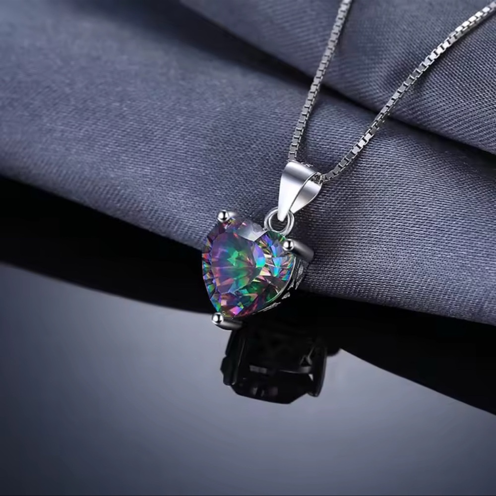 Iridescent Heart-Shaped Topaz Necklace in Sterling Silver